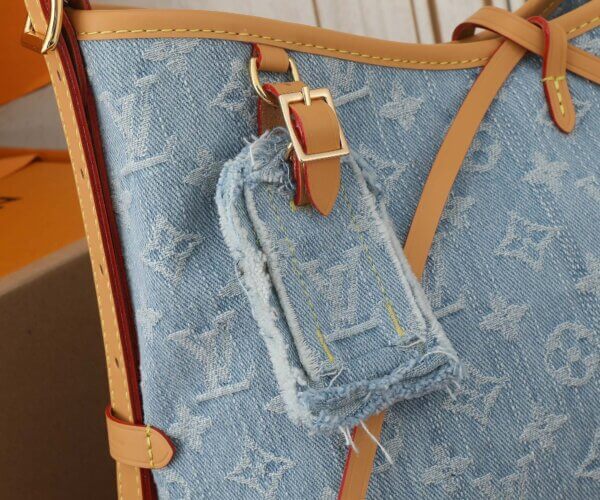 Carryall small handbag