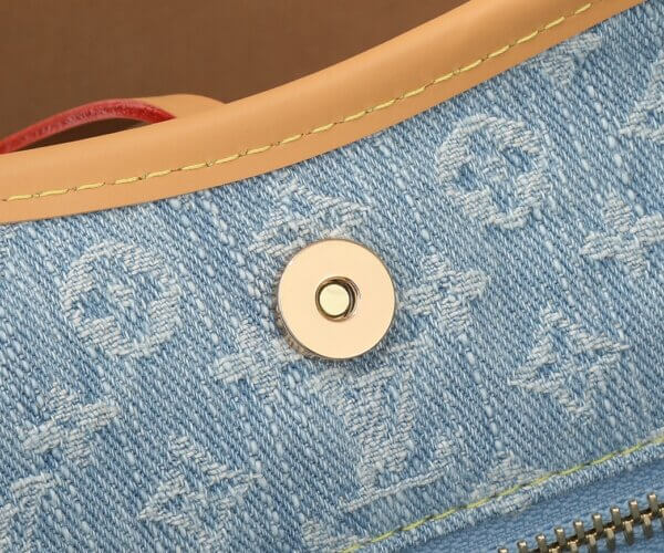 Carryall small handbag