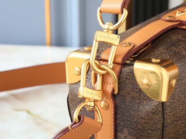 Soul Trunk East West handbag