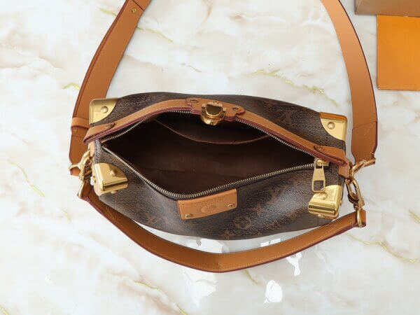 Soul Trunk East West handbag