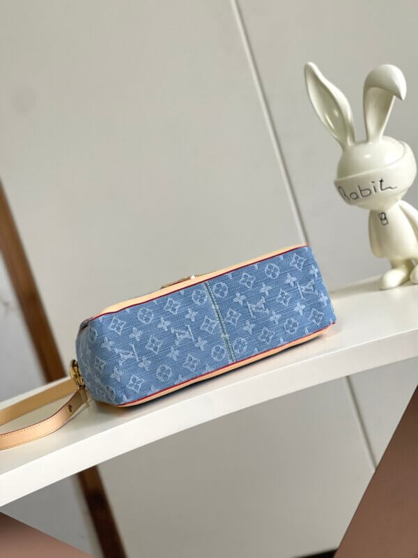 Dauphine Soft large handbag